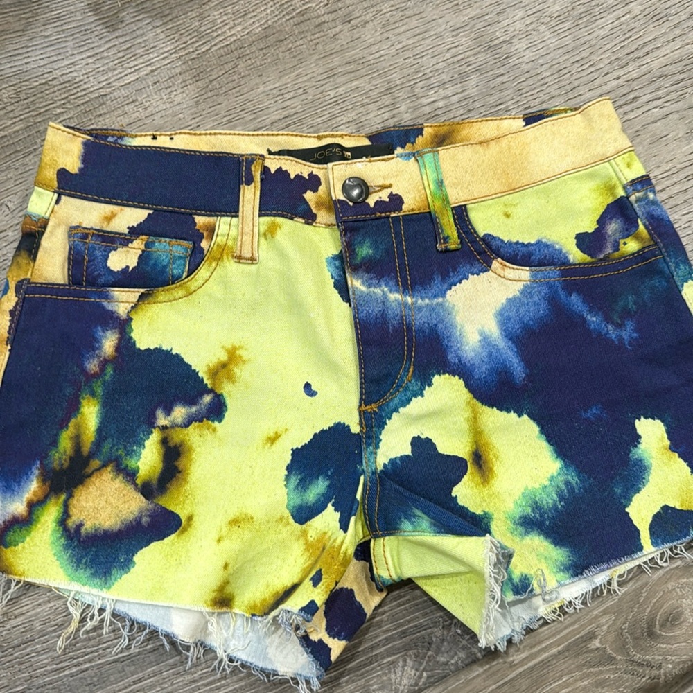 Joes shorts Size 25